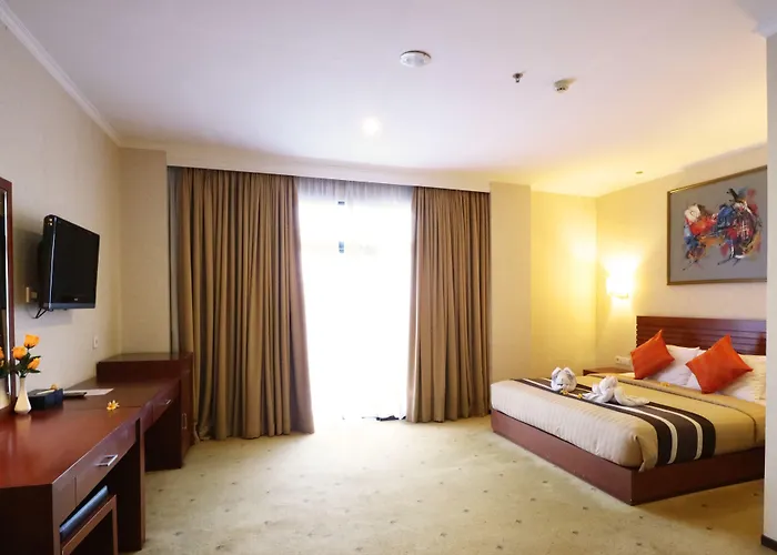 Bali Paradise City Hotel 3*